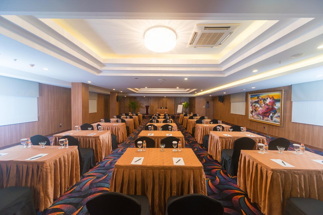 Sotis Residence Pejompongan Jakarta Luaran gambar